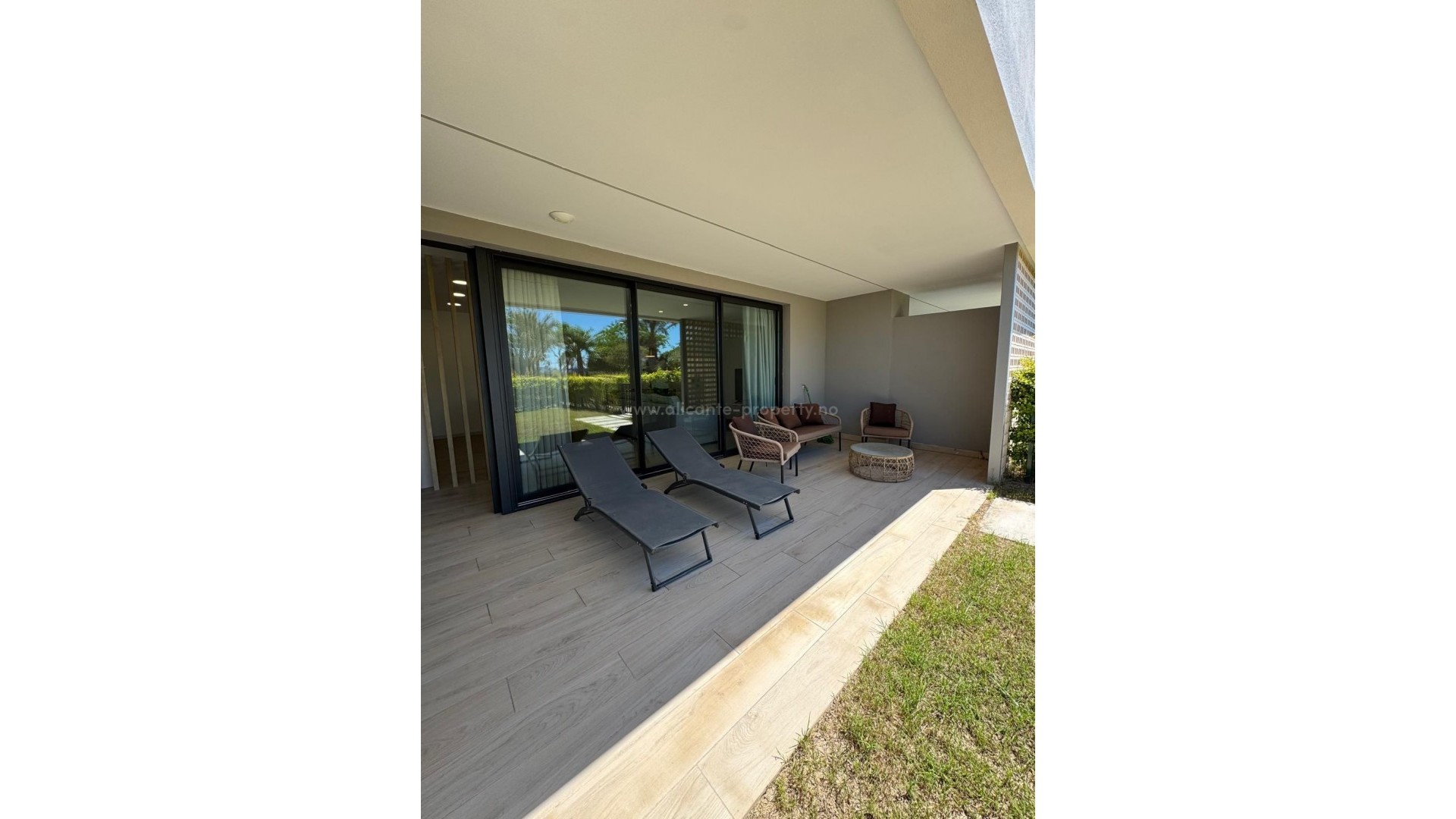 Apartment / flat in Santa Rosalia Lake and Life Resort