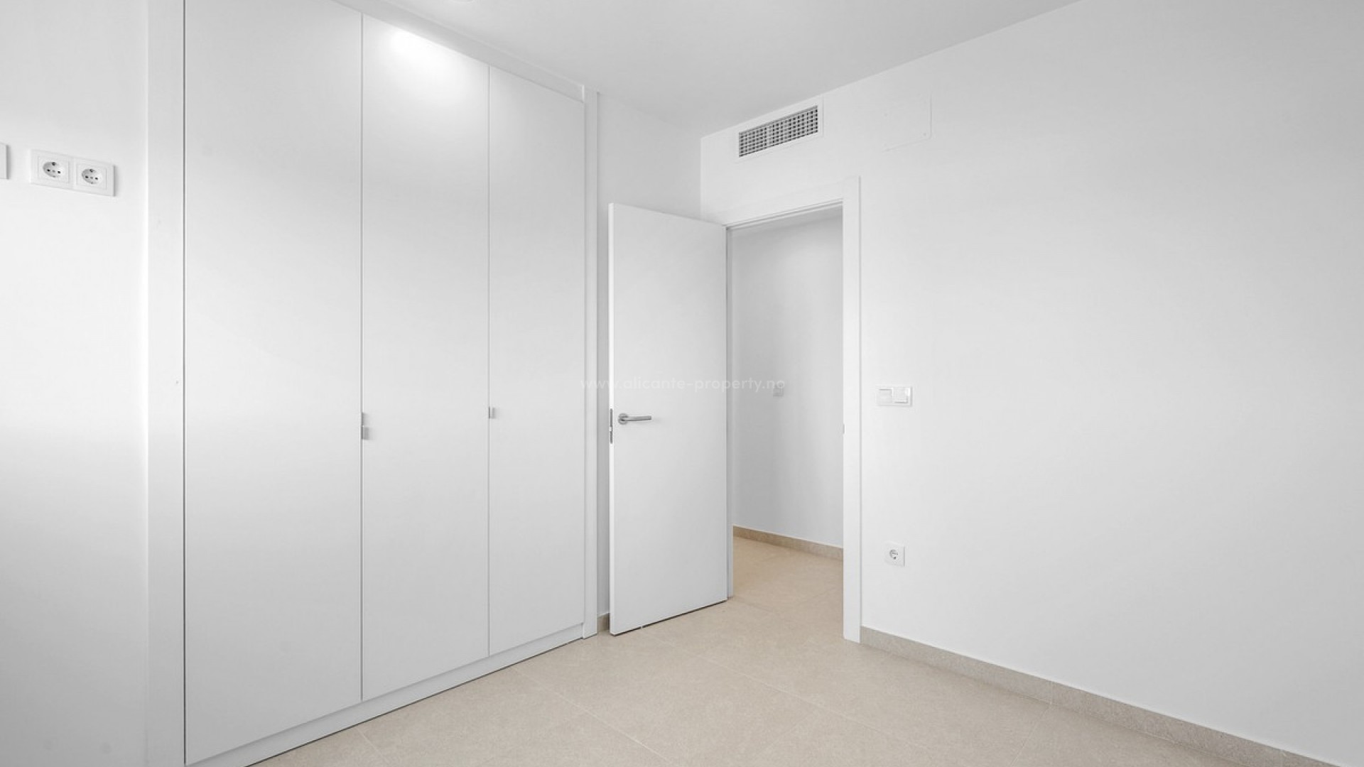 Apartment / flat in Santa Rosalia Lake and Life Resort