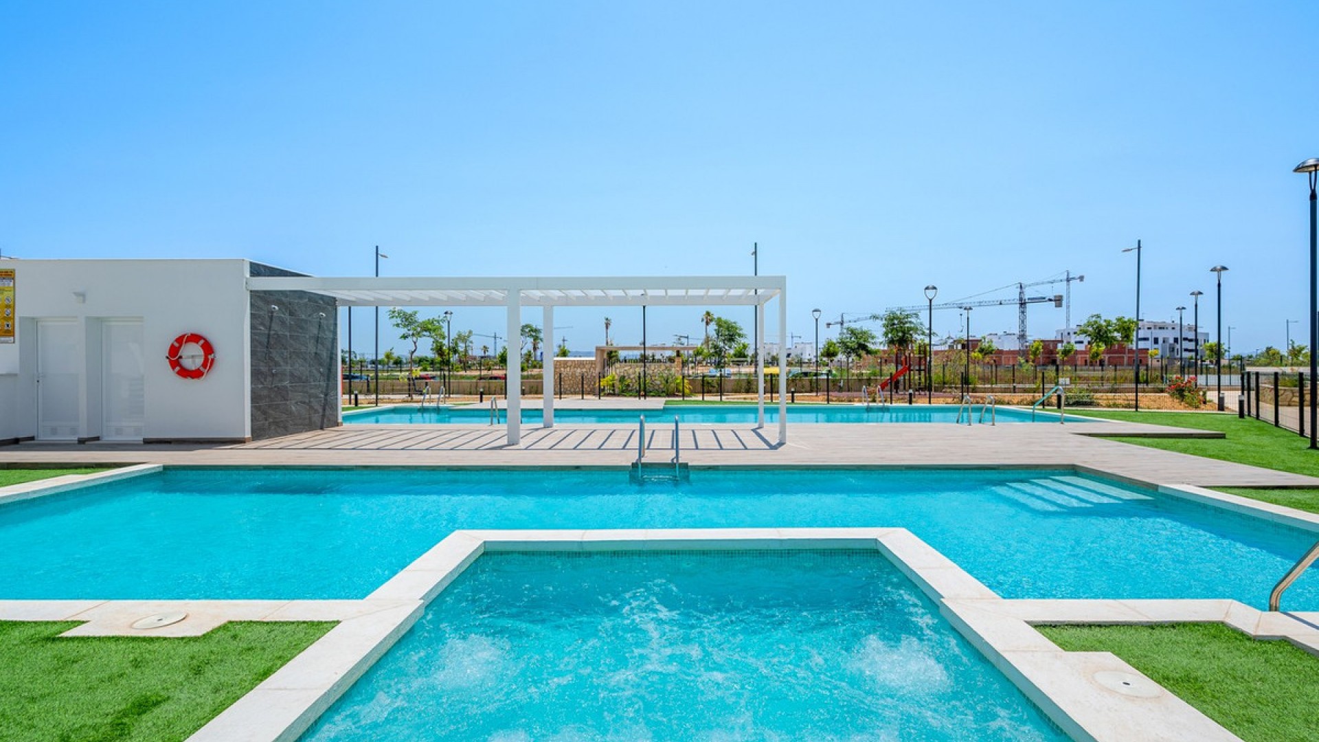 Apartment / flat in Santa Rosalia Lake and Life Resort