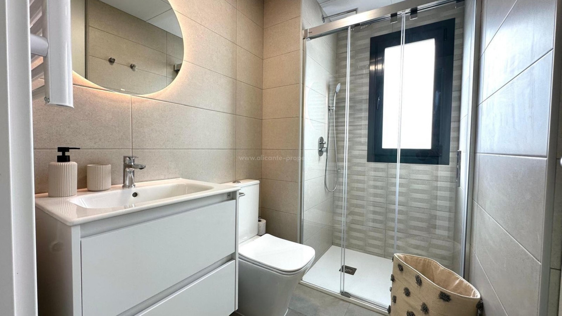 Apartment / flat in Santa Rosalia Lake and Life Resort