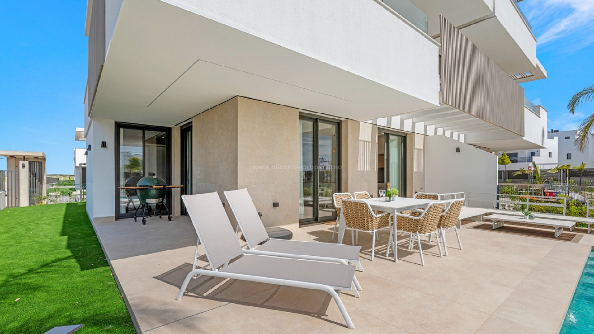 Apartment / flat in Santa Rosalia Lake and Life Resort