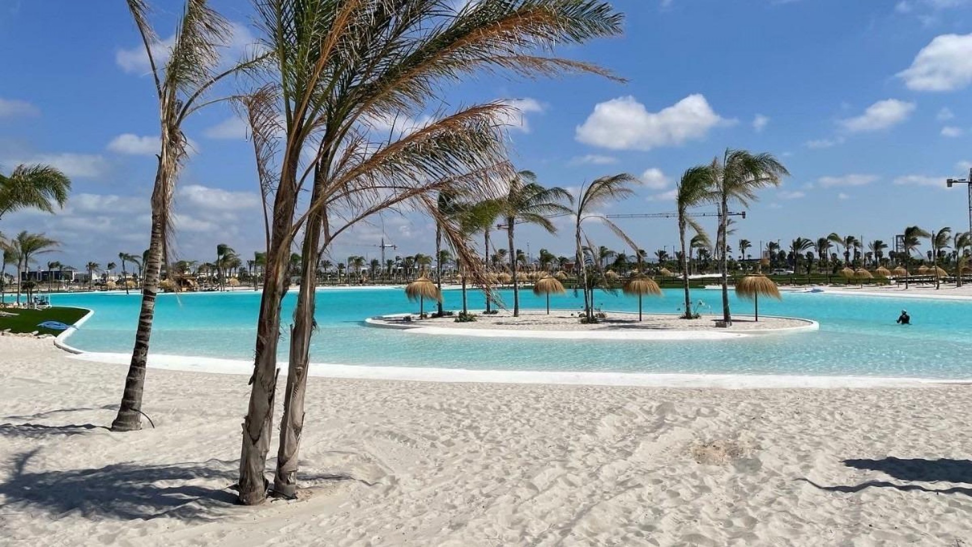 Apartment / flat in Santa Rosalia Lake And Life Resort