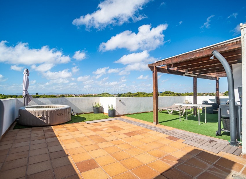 Apartment / flat in Santiago de la Ribera