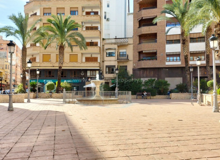 Apartment / flat in Sax Centro