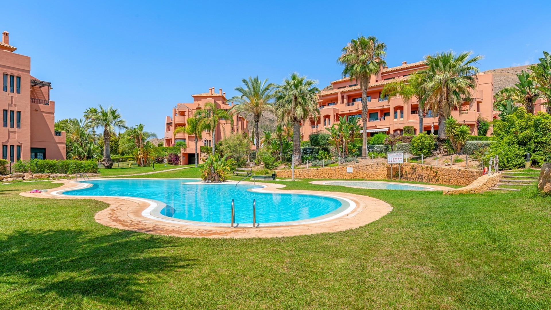 Apartment / flat in Sierra cortina