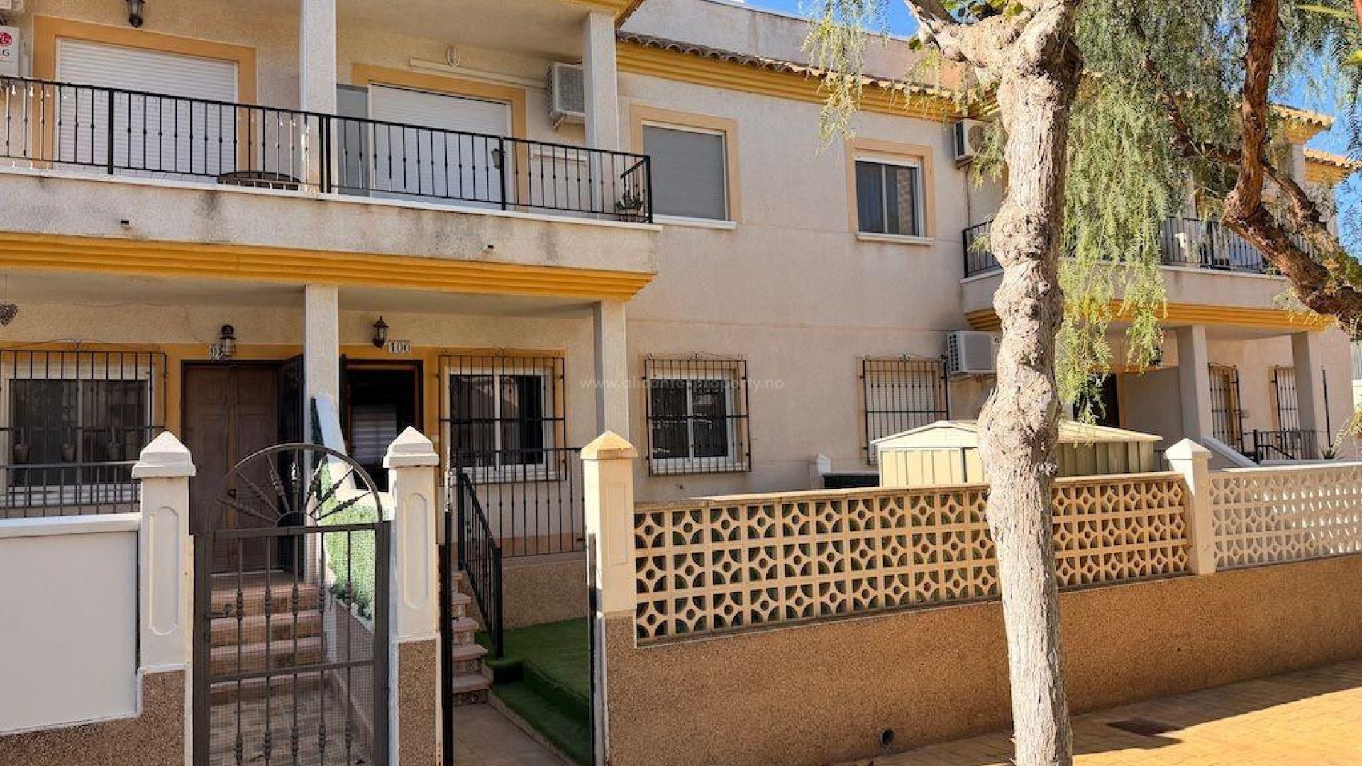 Apartment / flat in St James Hill