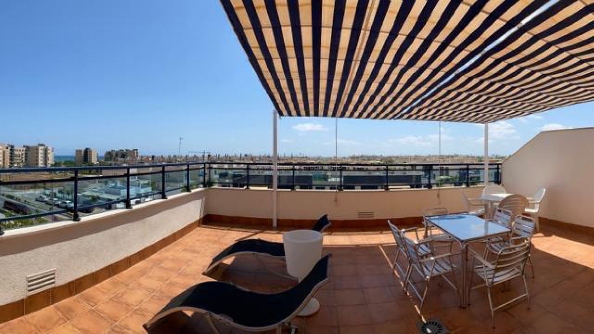 Apartment / flat in Torre De La Horadada