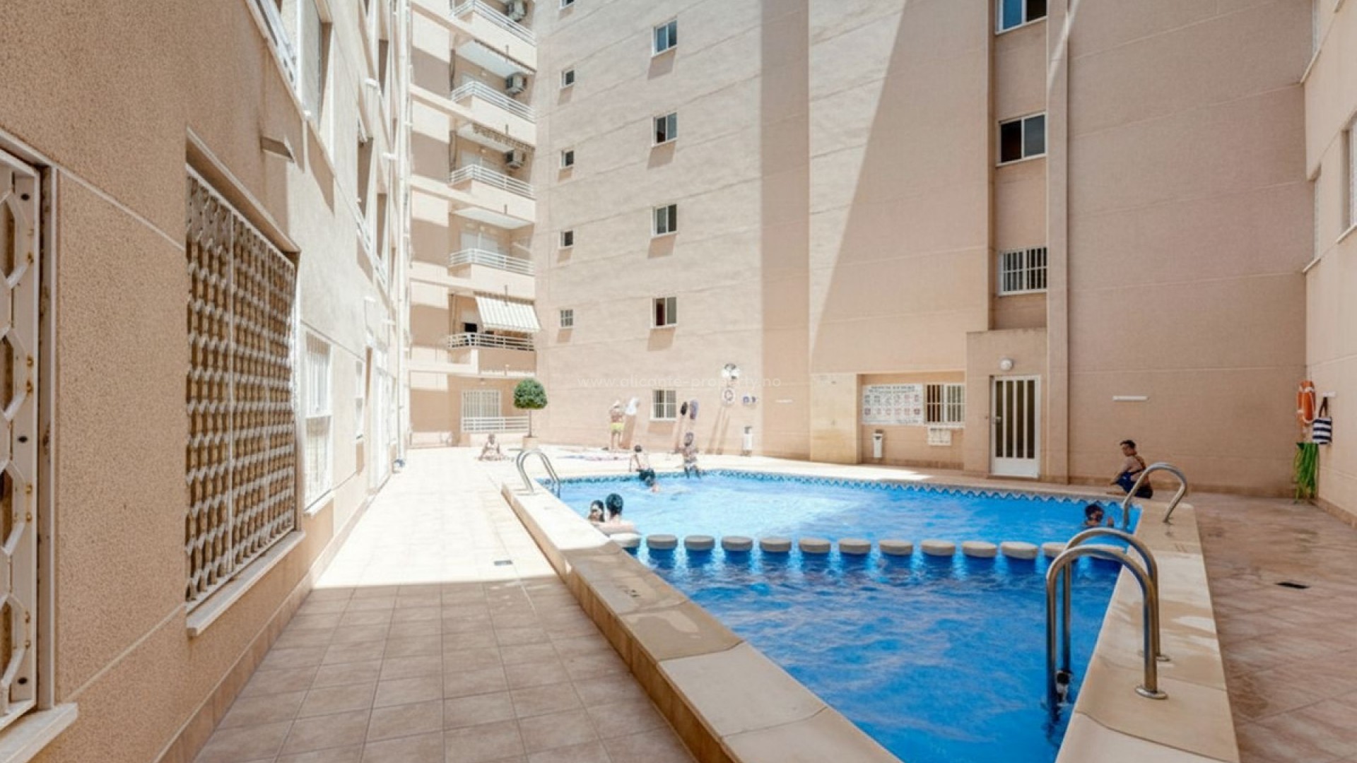 Apartment / flat in Torrevieja Centro