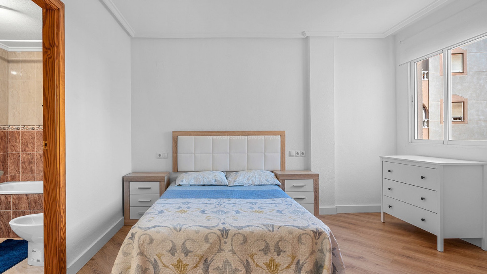 Apartment / flat in Torrevieja Centro