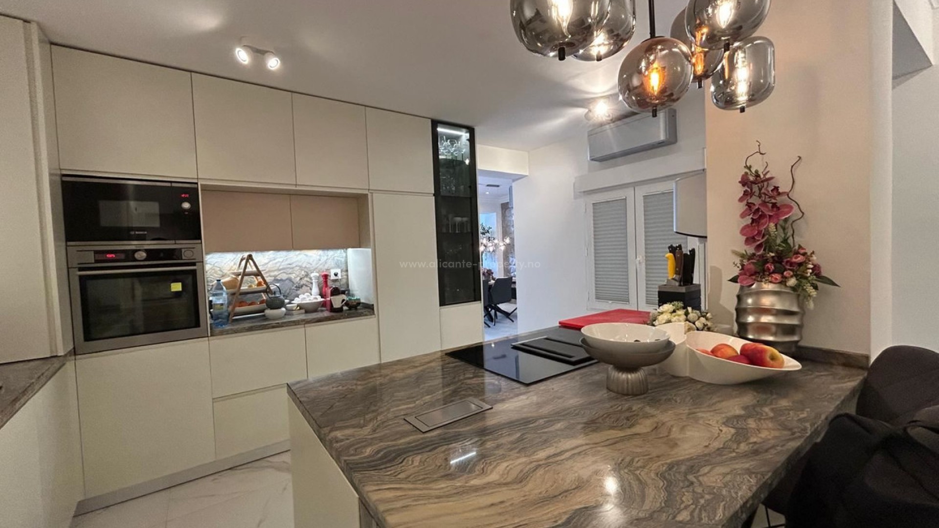 Apartment / flat in Torrevieja Centro