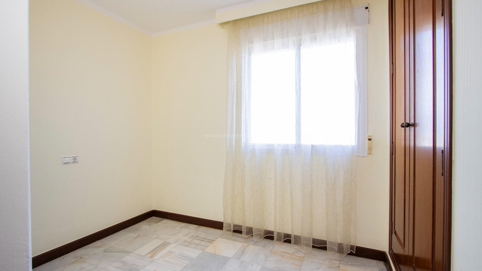 Apartment / flat in Torrevieja Centro