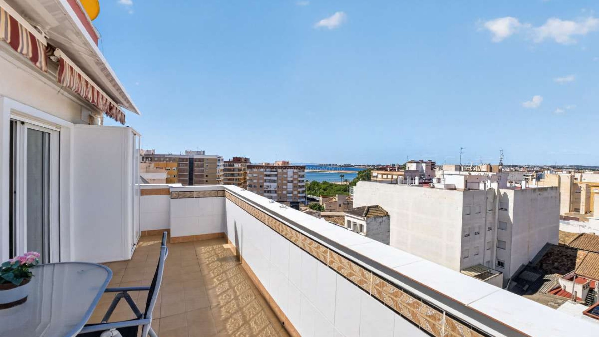 Apartment / flat in Torrevieja Centro