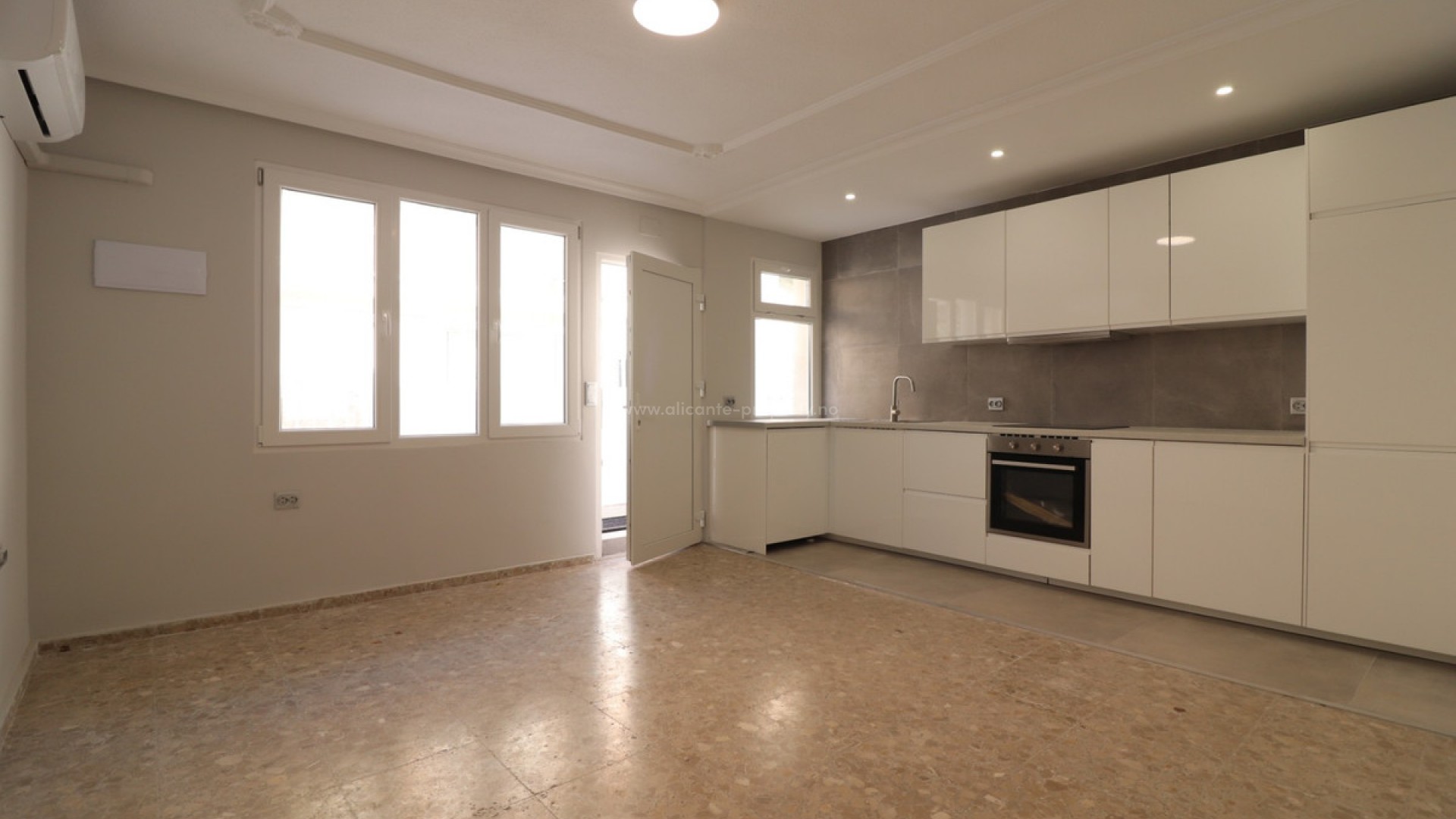 Apartment / flat in Torrevieja Centro