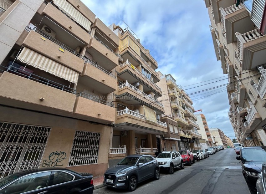 Apartment / flat in Torrevieja Centro