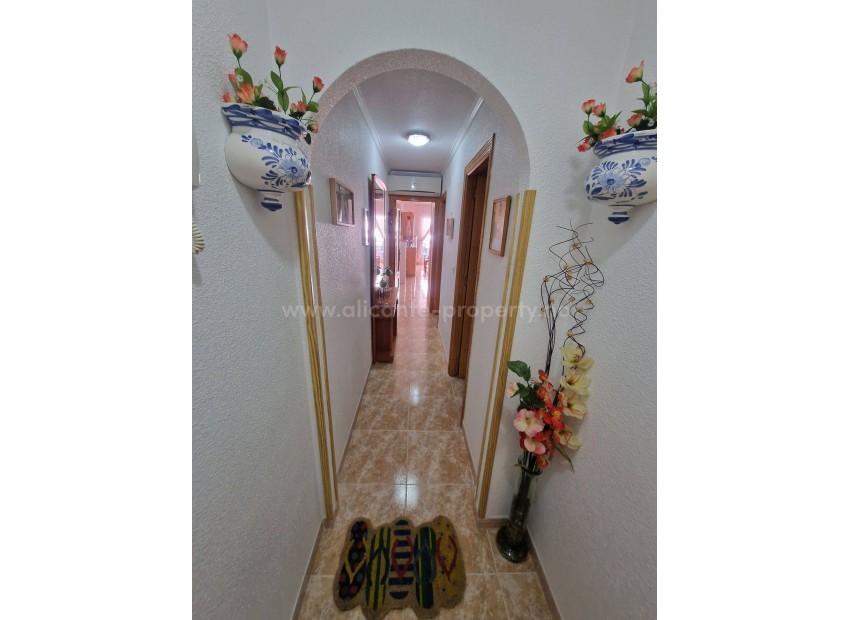 Apartment / flat in Torrevieja Centro