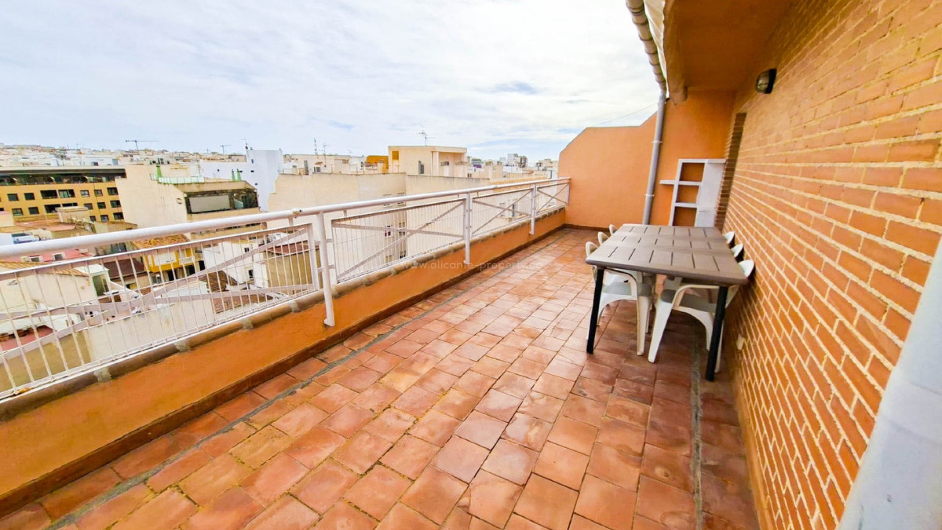 Apartment / flat in Torrevieja Centro