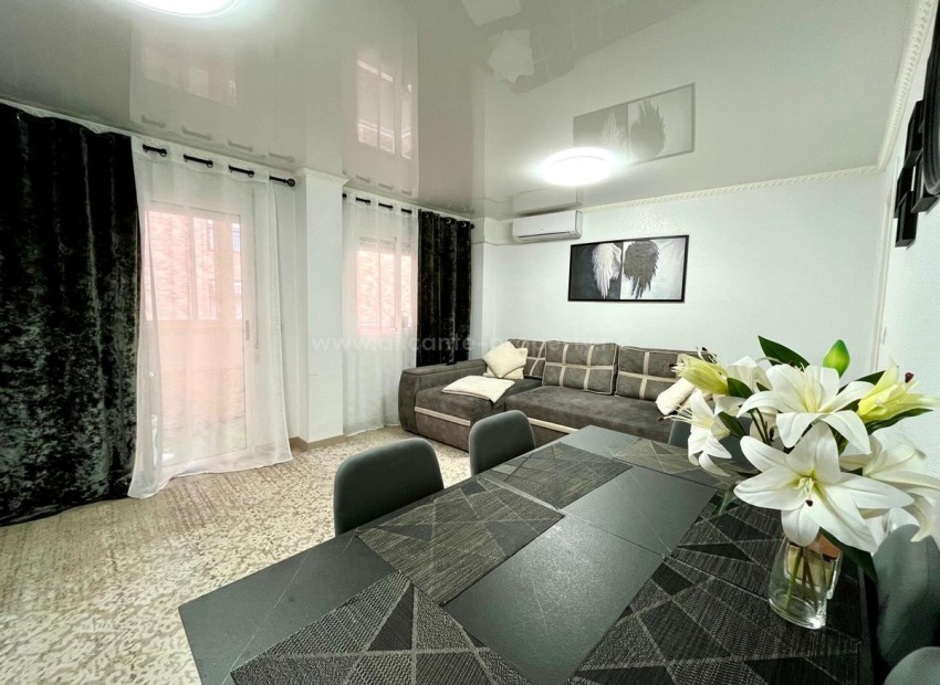 Apartment / flat in Torrevieja Centro