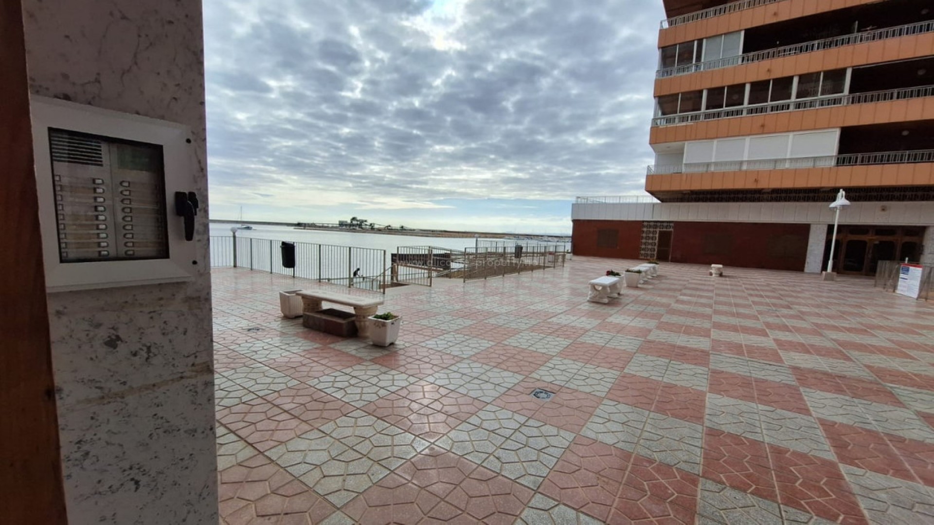 Apartment / flat in Torrevieja Centro