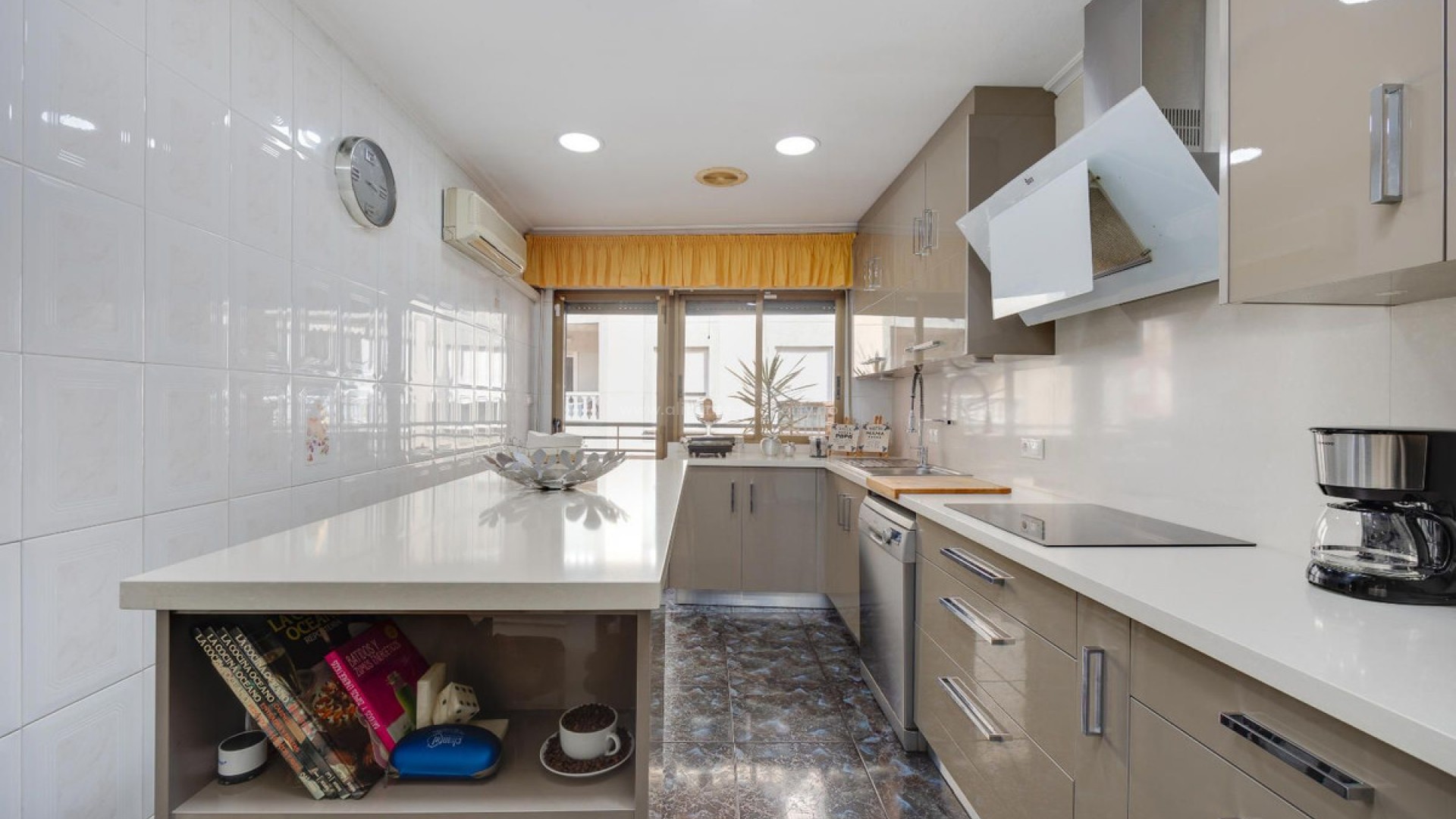 Apartment / flat in Torrevieja Centro