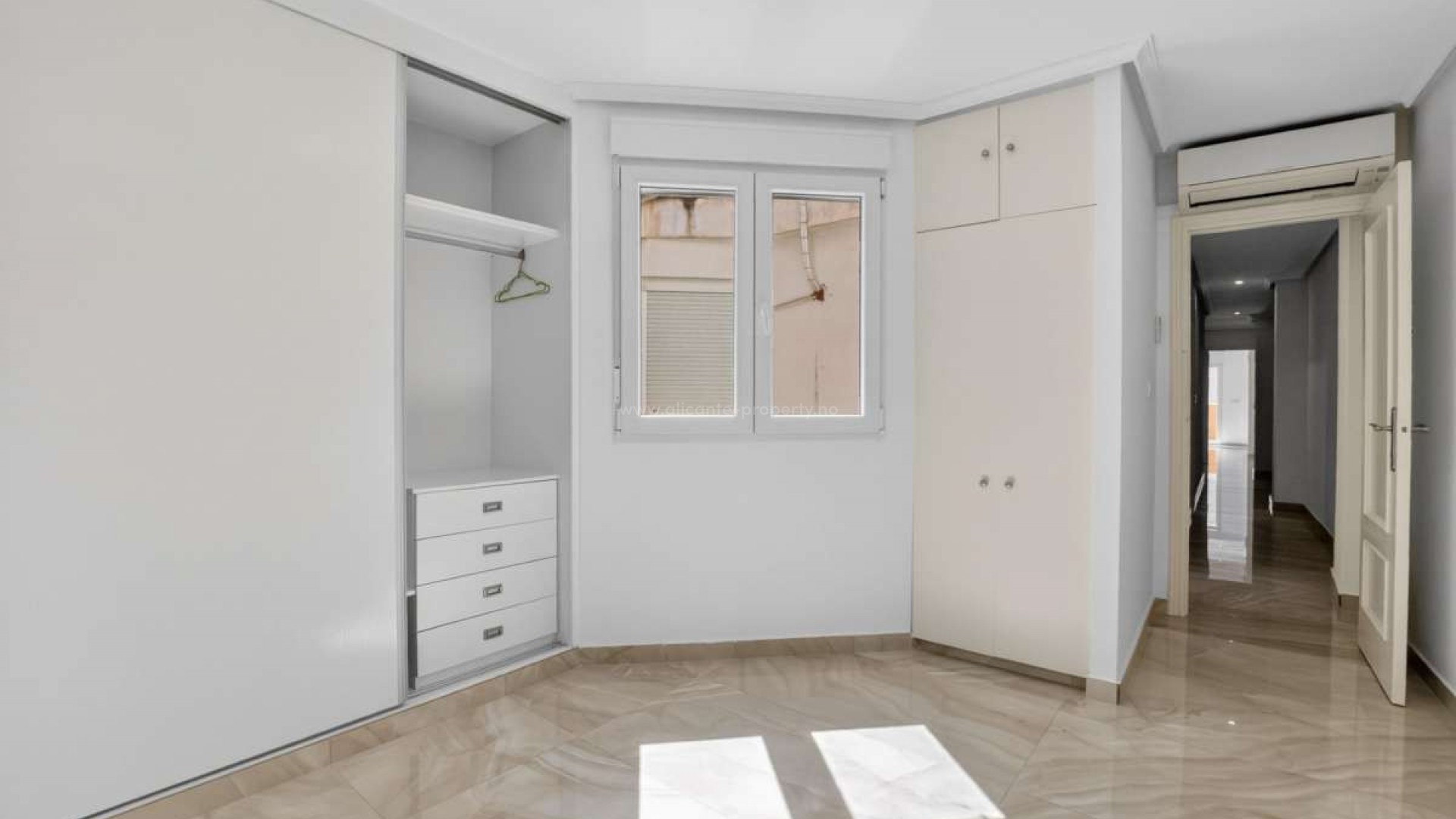Apartment / flat in Torrevieja Centro