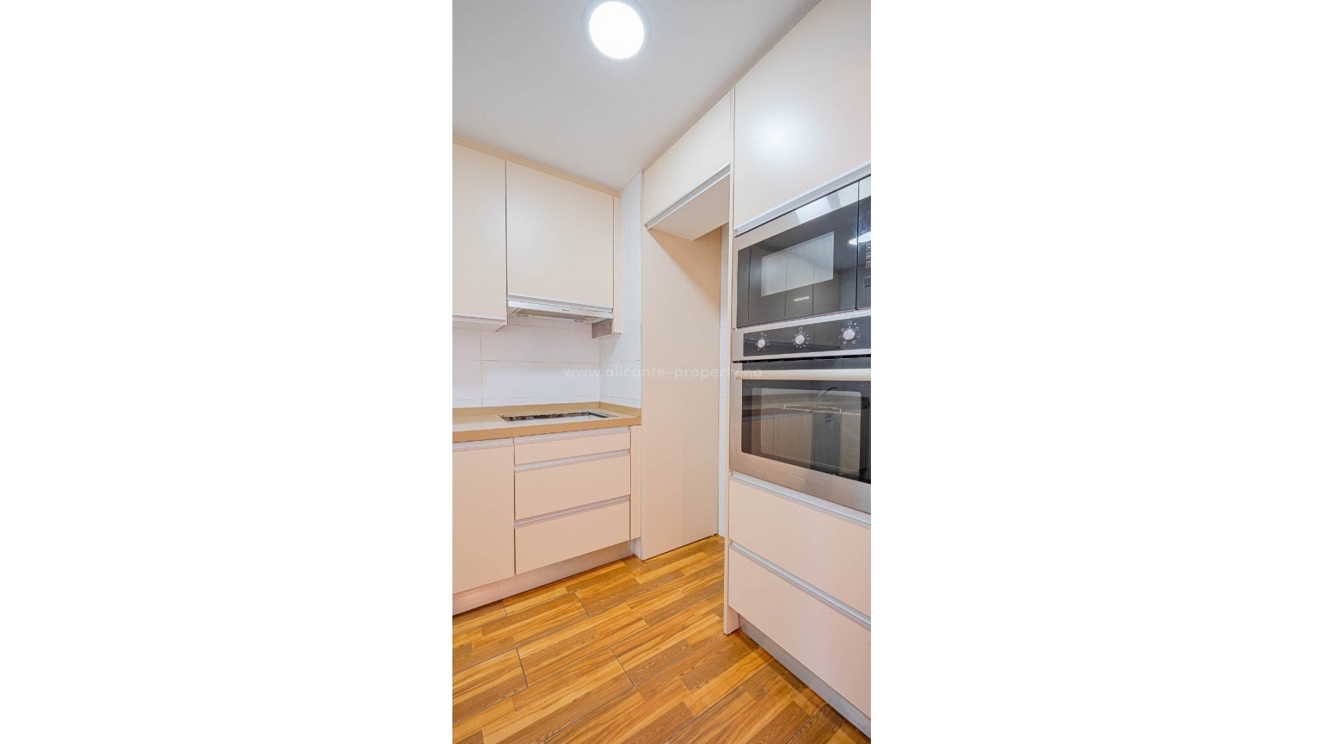 Apartment / flat in Torrevieja Centro