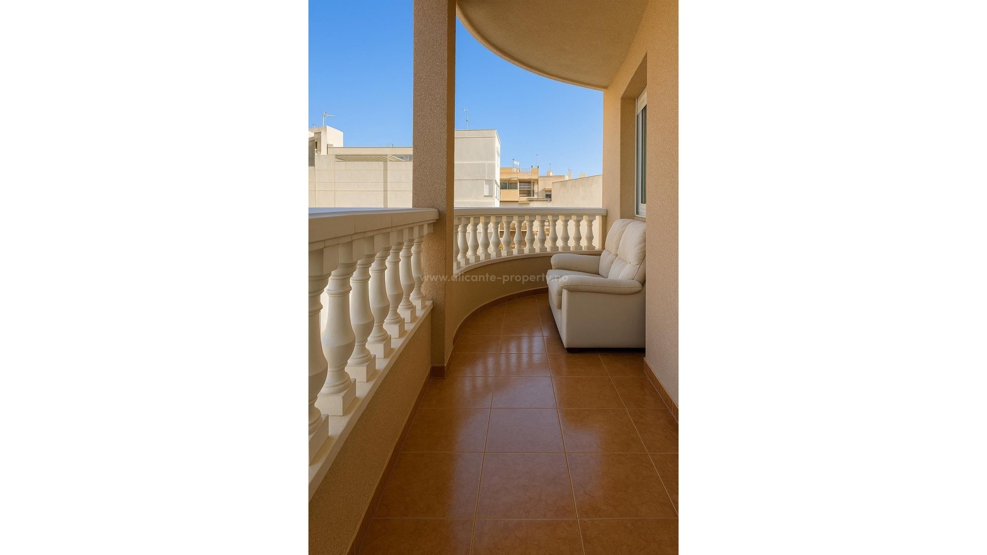 Apartment / flat in Torrevieja Centro