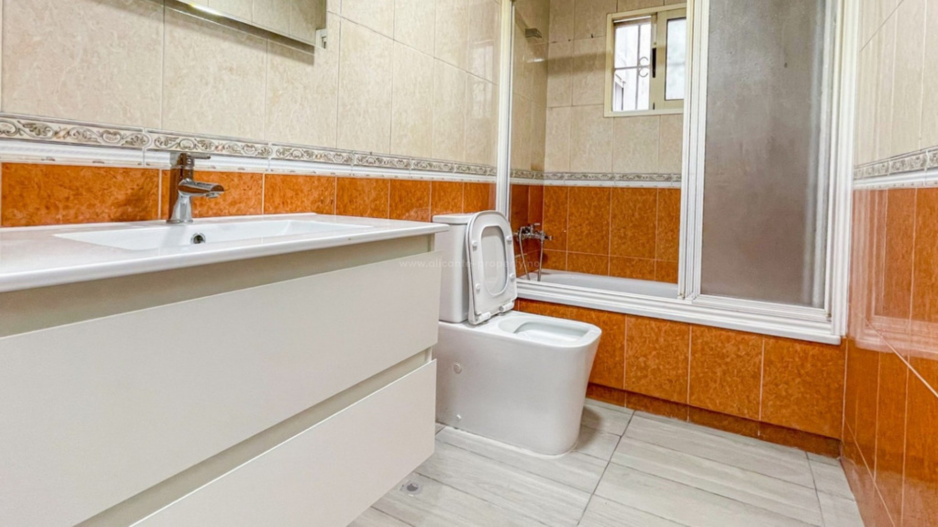 Apartment / flat in Torrevieja Centro