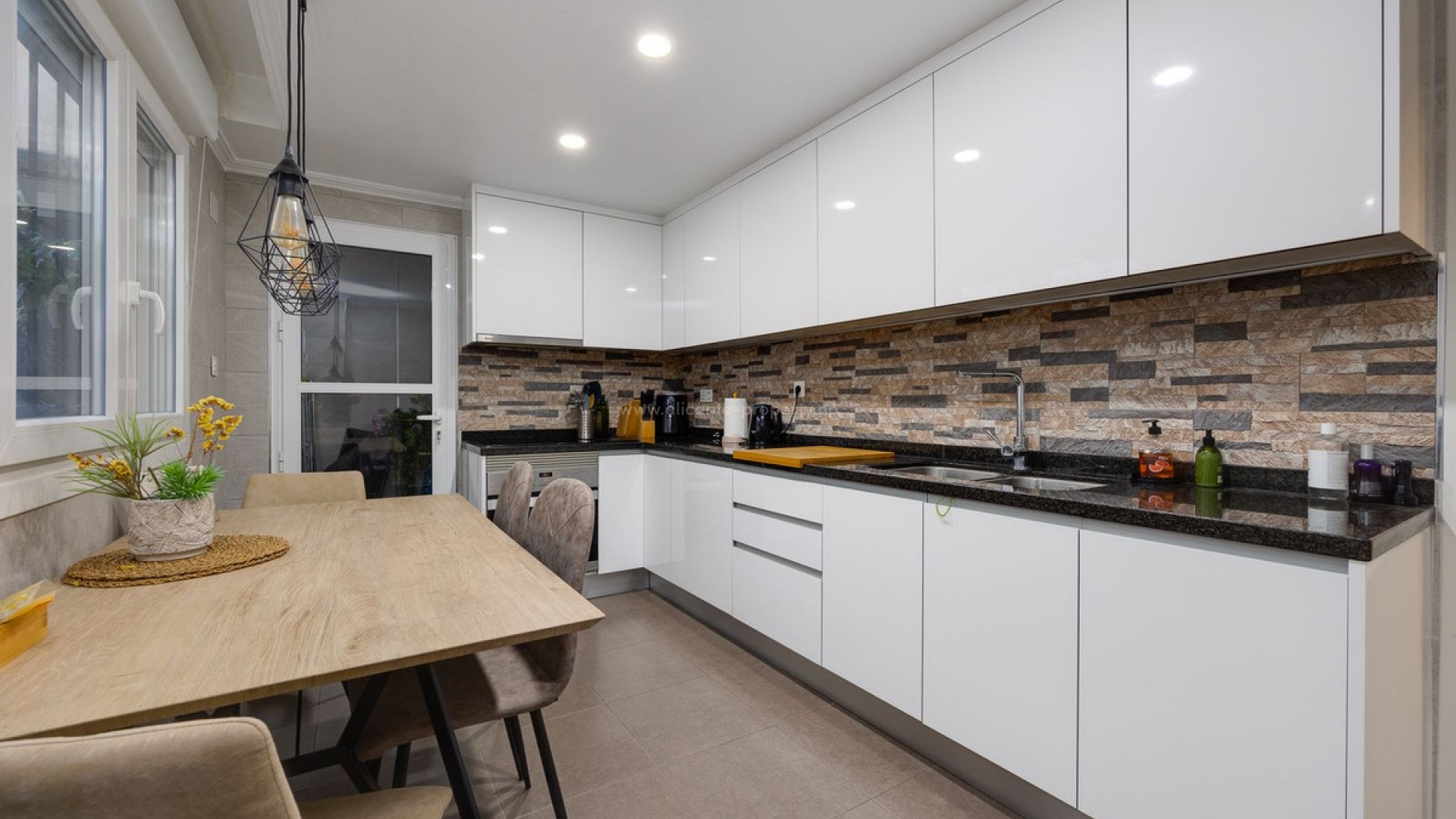 Apartment / flat in Torrevieja Centro