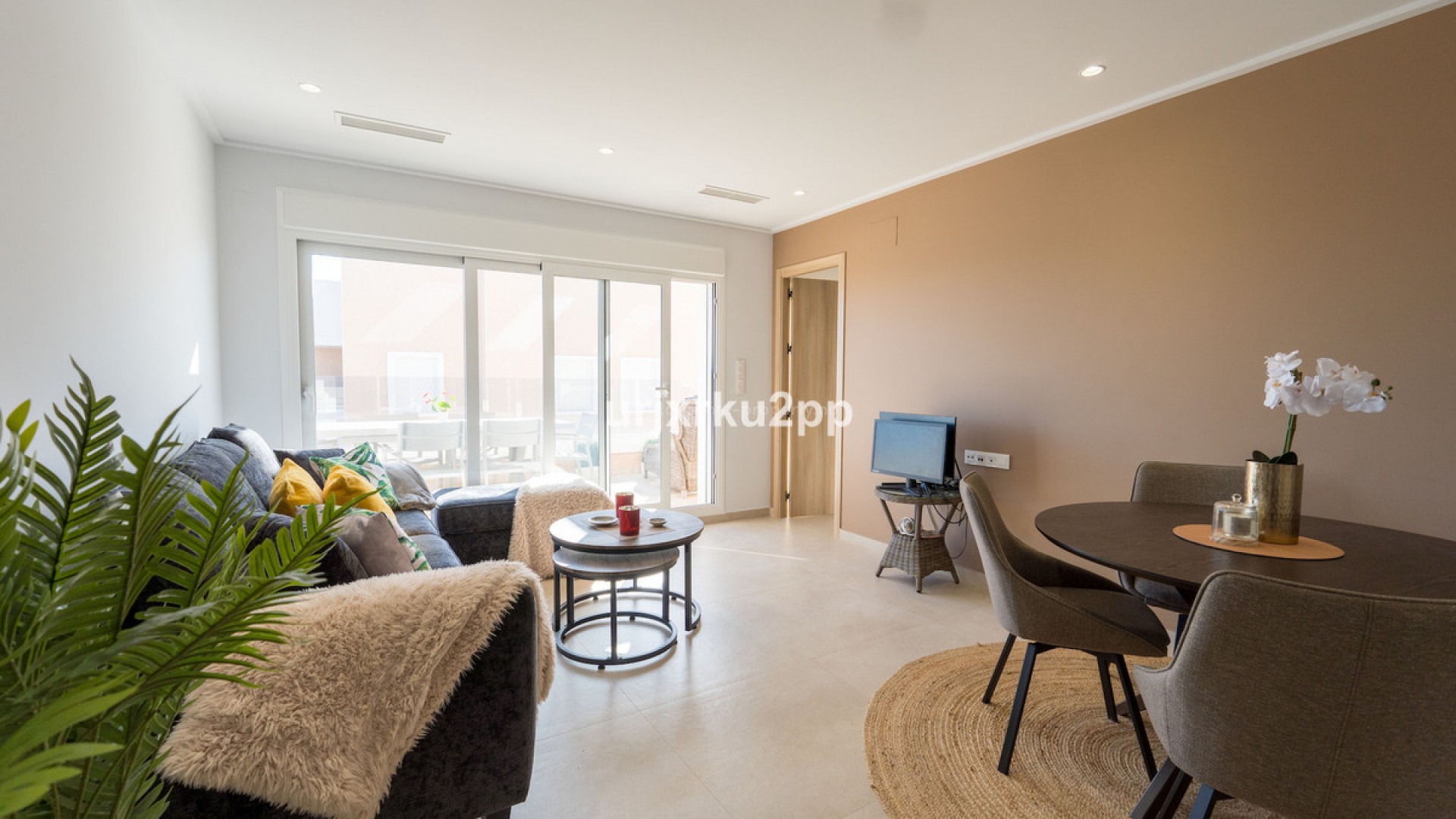 Apartment / flat in Urbanización El Raso