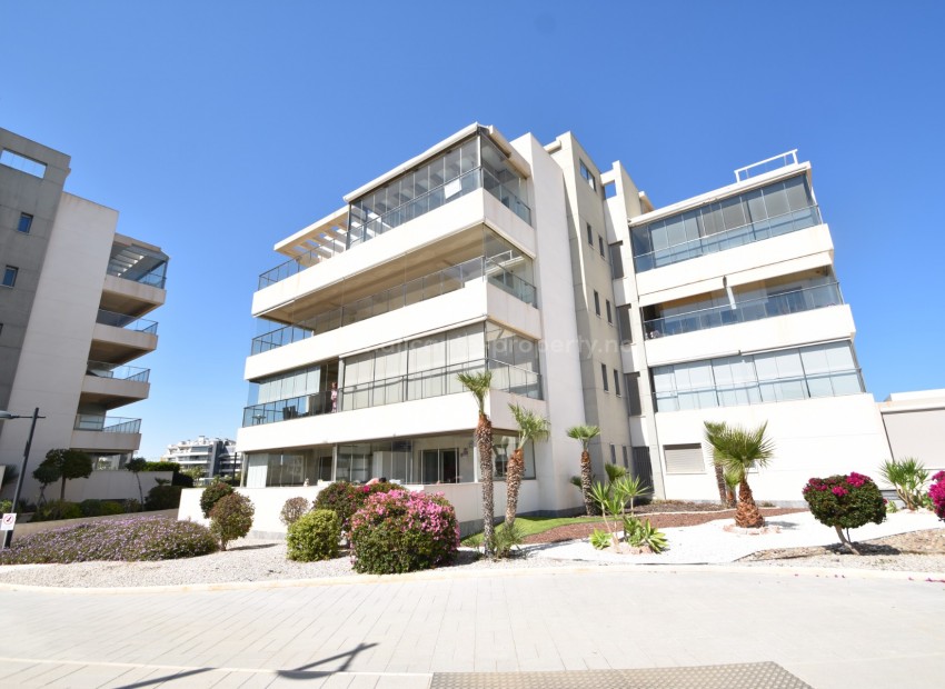 Apartment / flat in Villamartín