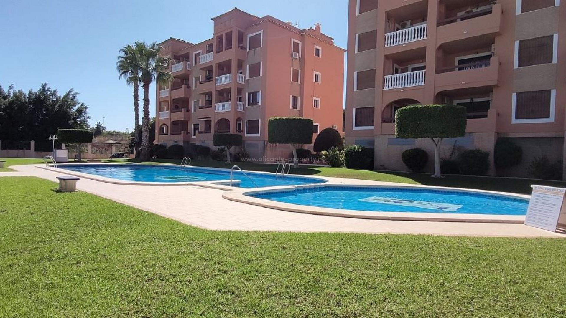Apartment / flat in Villamartín