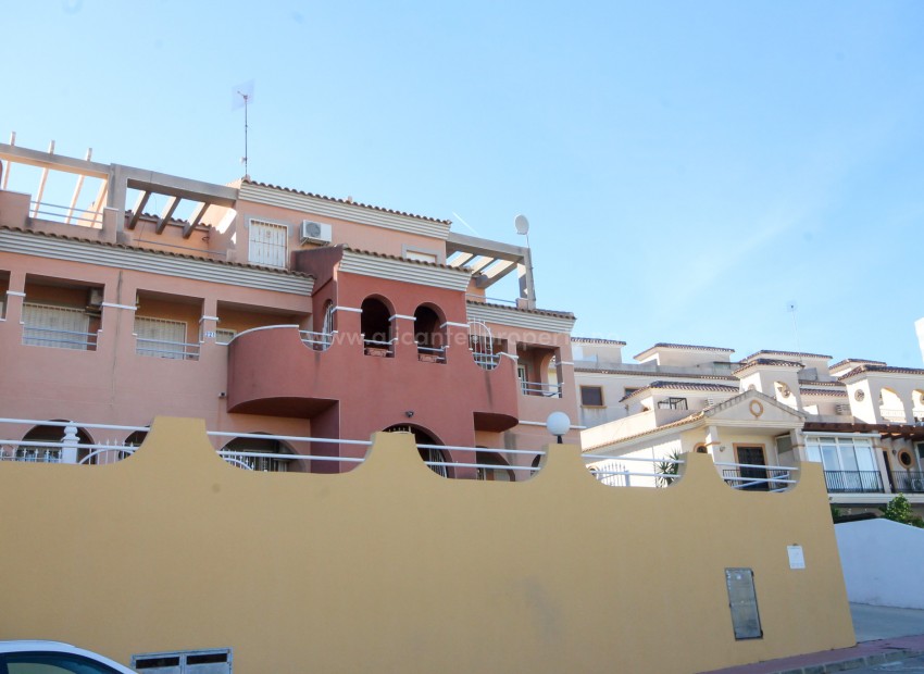 Apartment / flat in Villamartín
