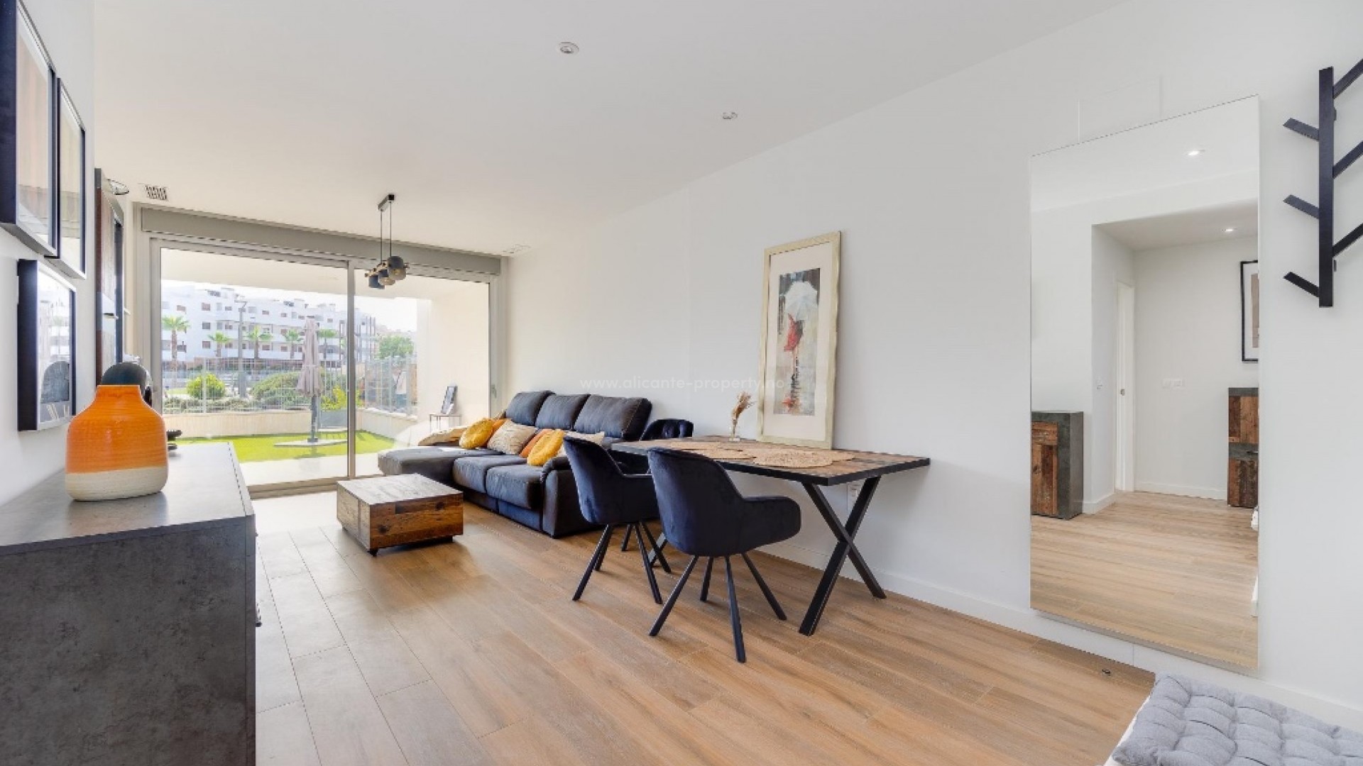 Apartment / flat in Villamartín