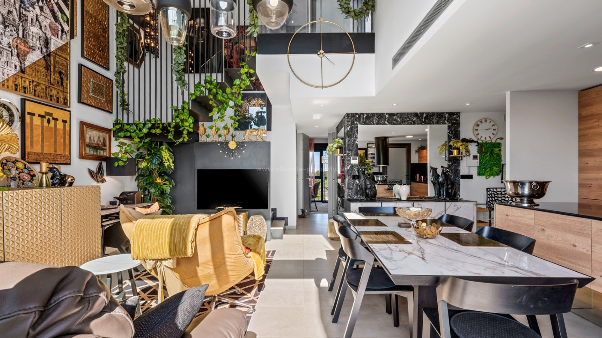 Apartment / flat in Villamartín