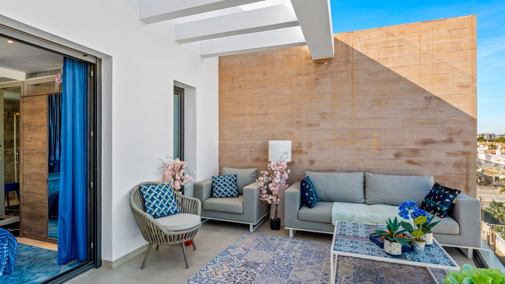 Apartment / flat in Villamartín