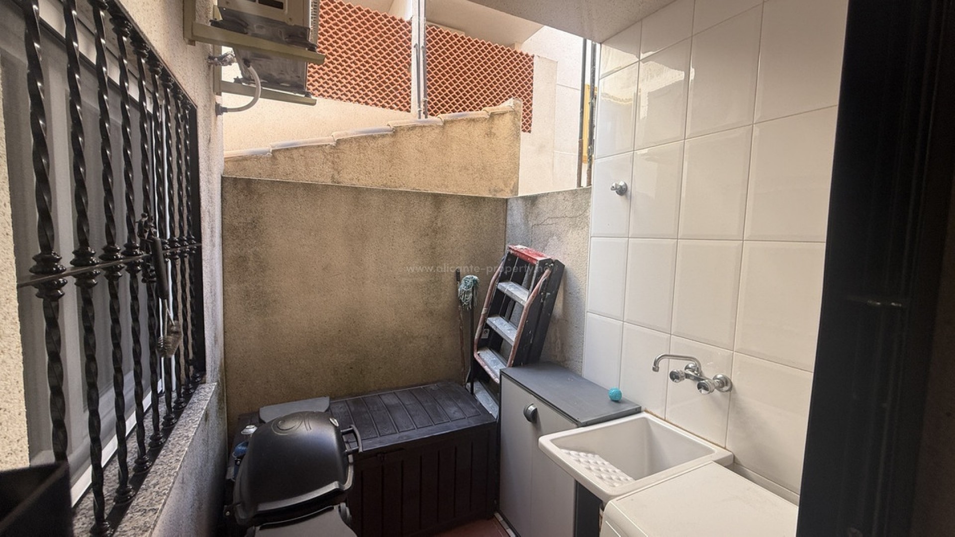 Apartment / flat in Villamartín