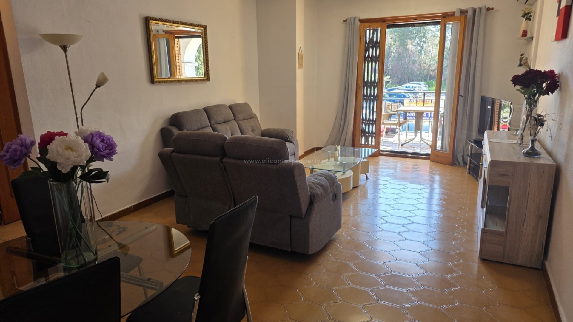 Apartment / flat in Villamartín