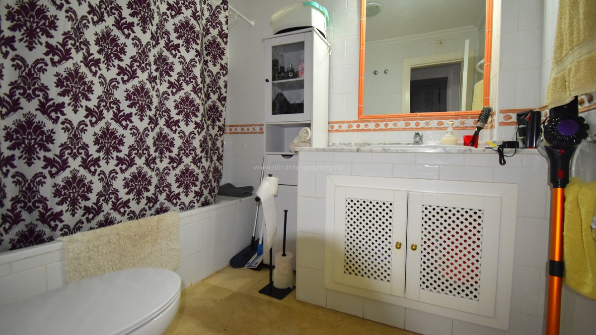 Apartment / flat in Villamartín