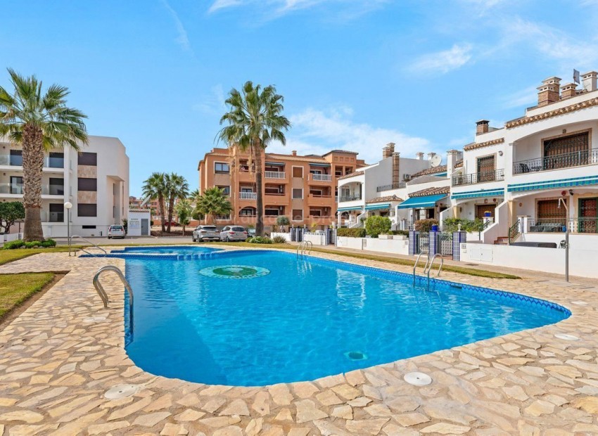 Apartment / flat in Villamartín