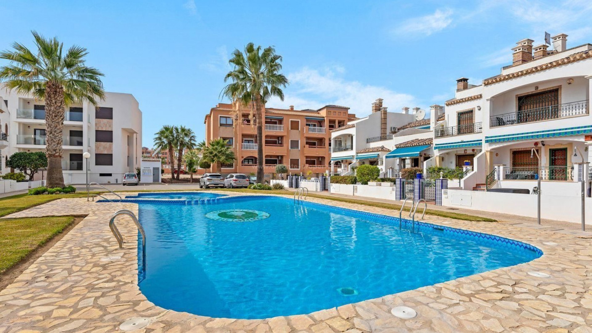 Apartment / flat in Villamartín
