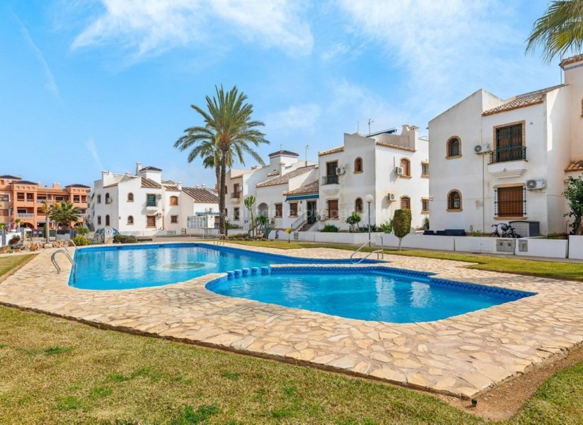 Apartment / flat in Villamartín