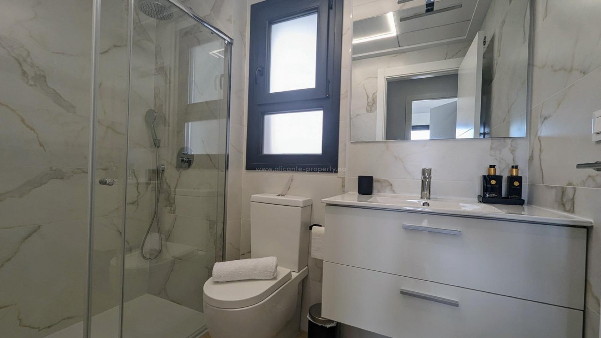 Apartment / flat in Villamartín