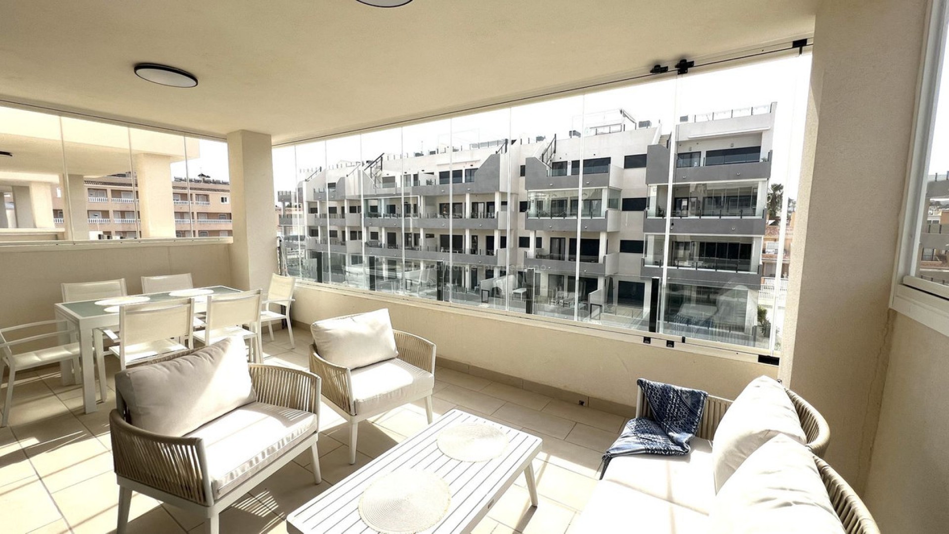 Apartment / flat in Villamartín