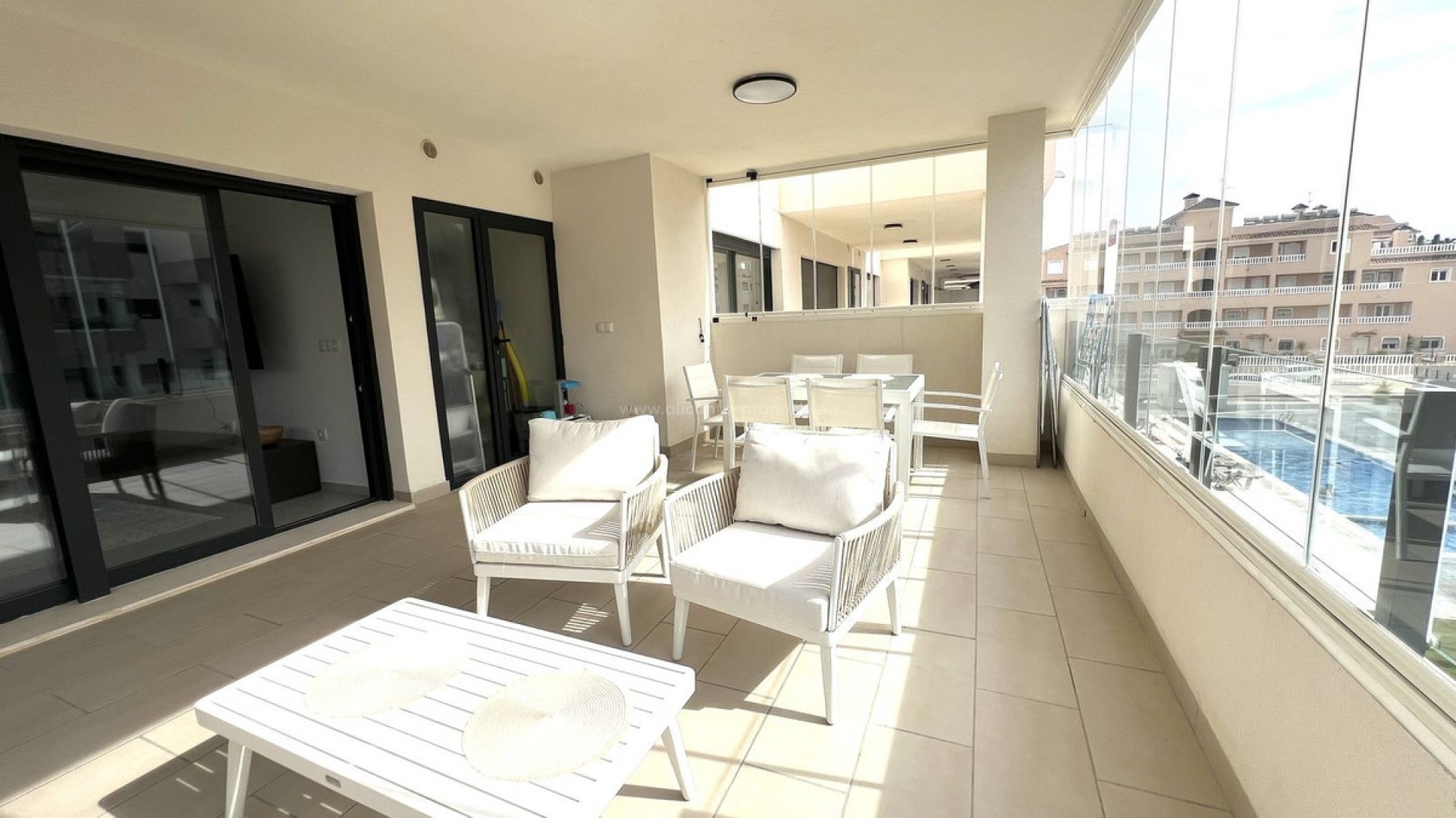 Apartment / flat in Villamartín