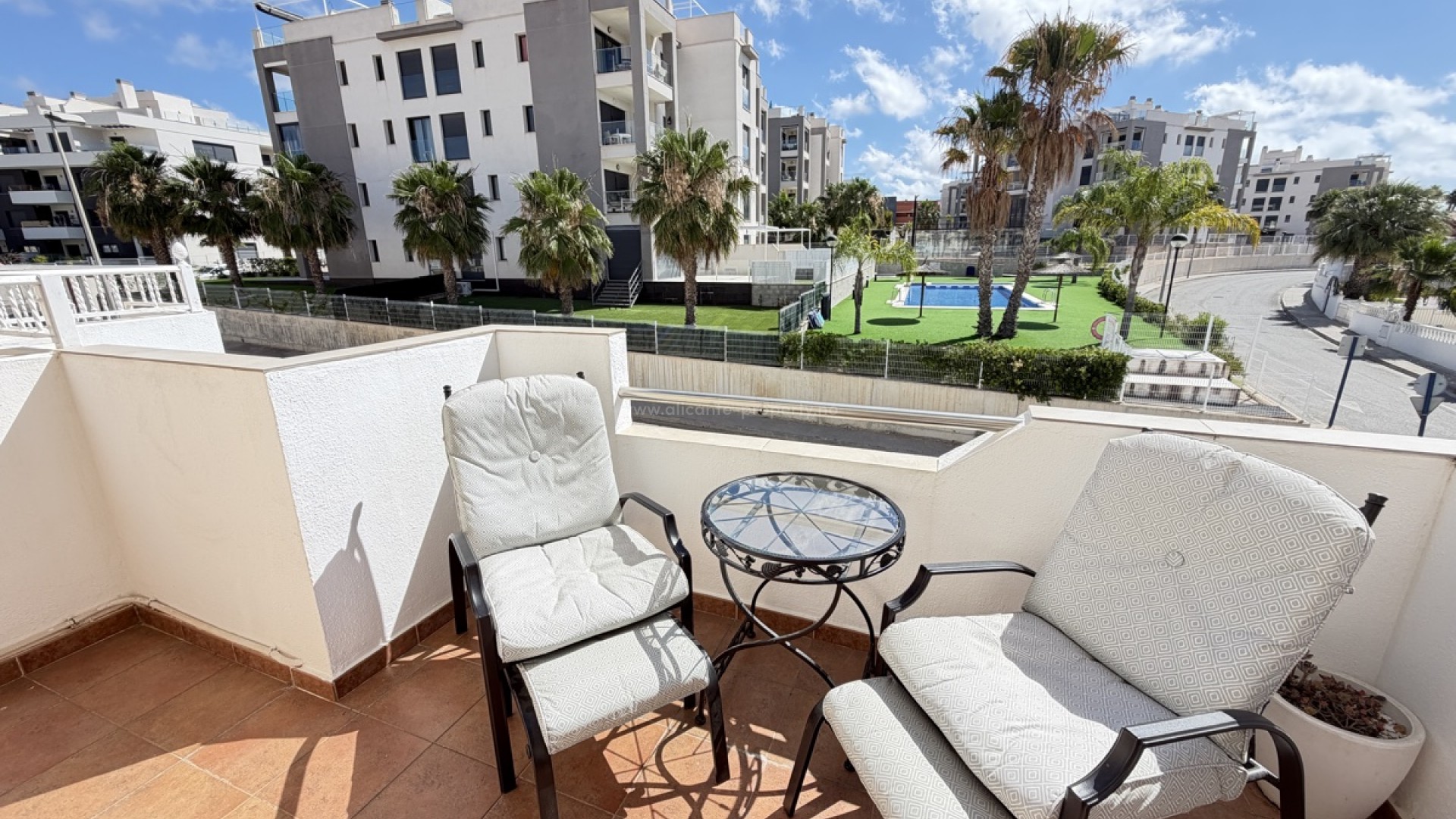 Apartment / flat in Villamartín
