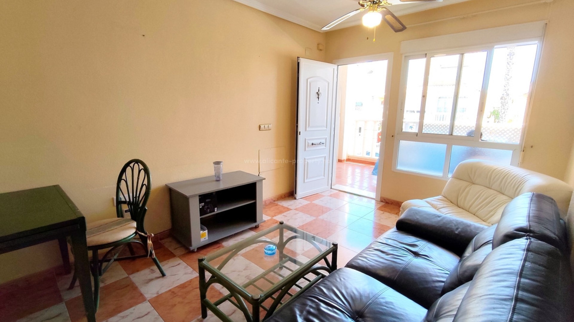 Apartment / flat in Villamartín
