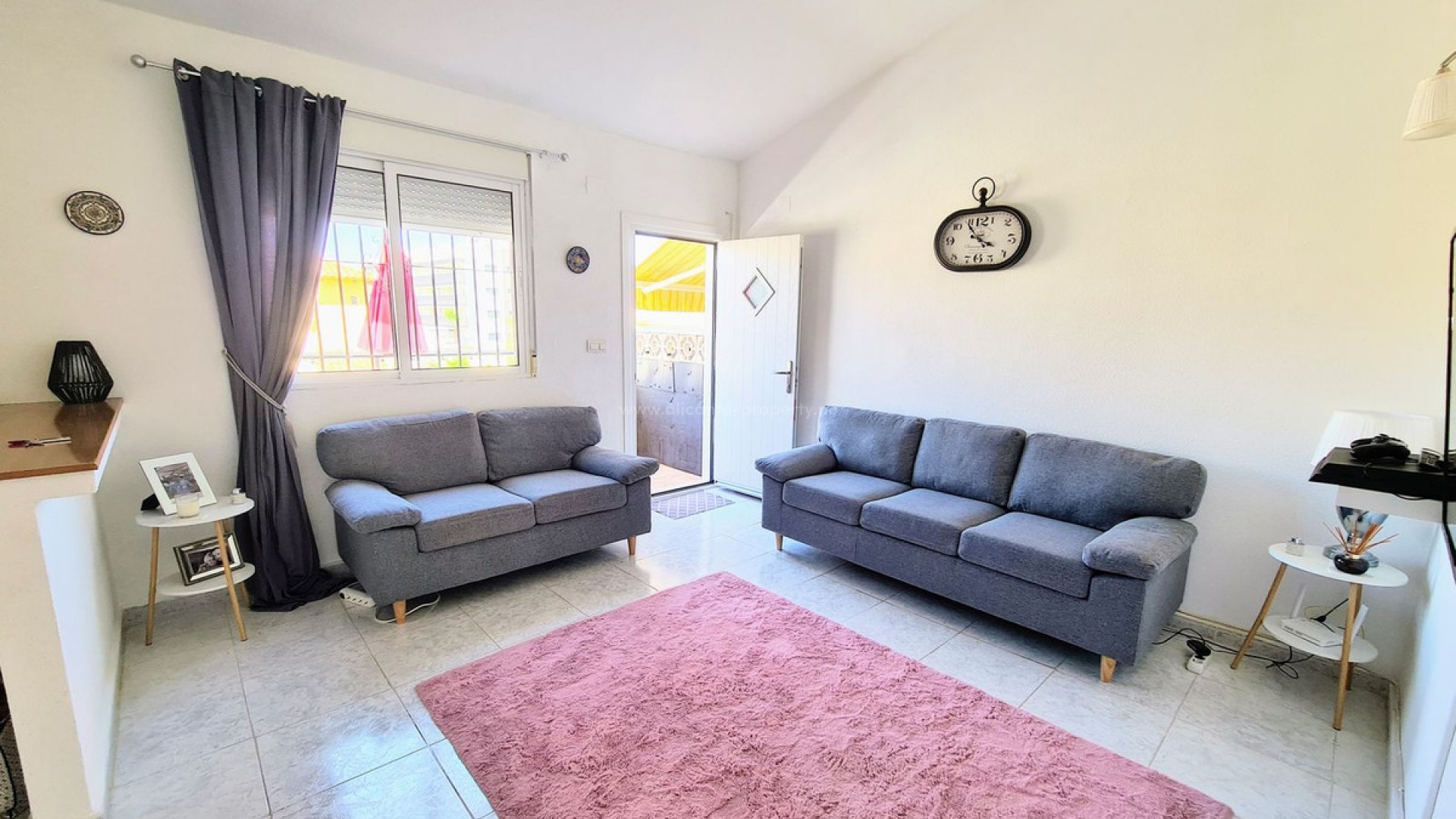 Apartment / flat in Villamartin