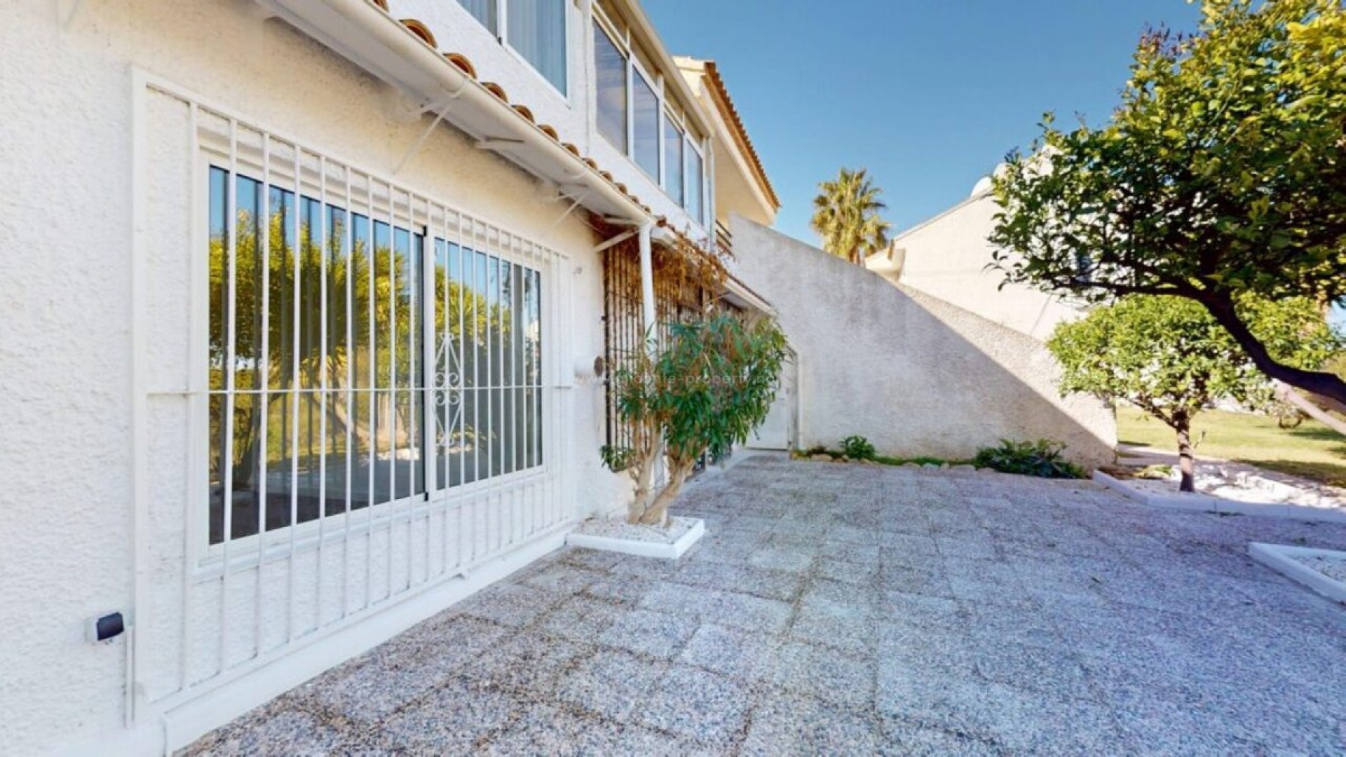 Apartment / flat in Villamartín