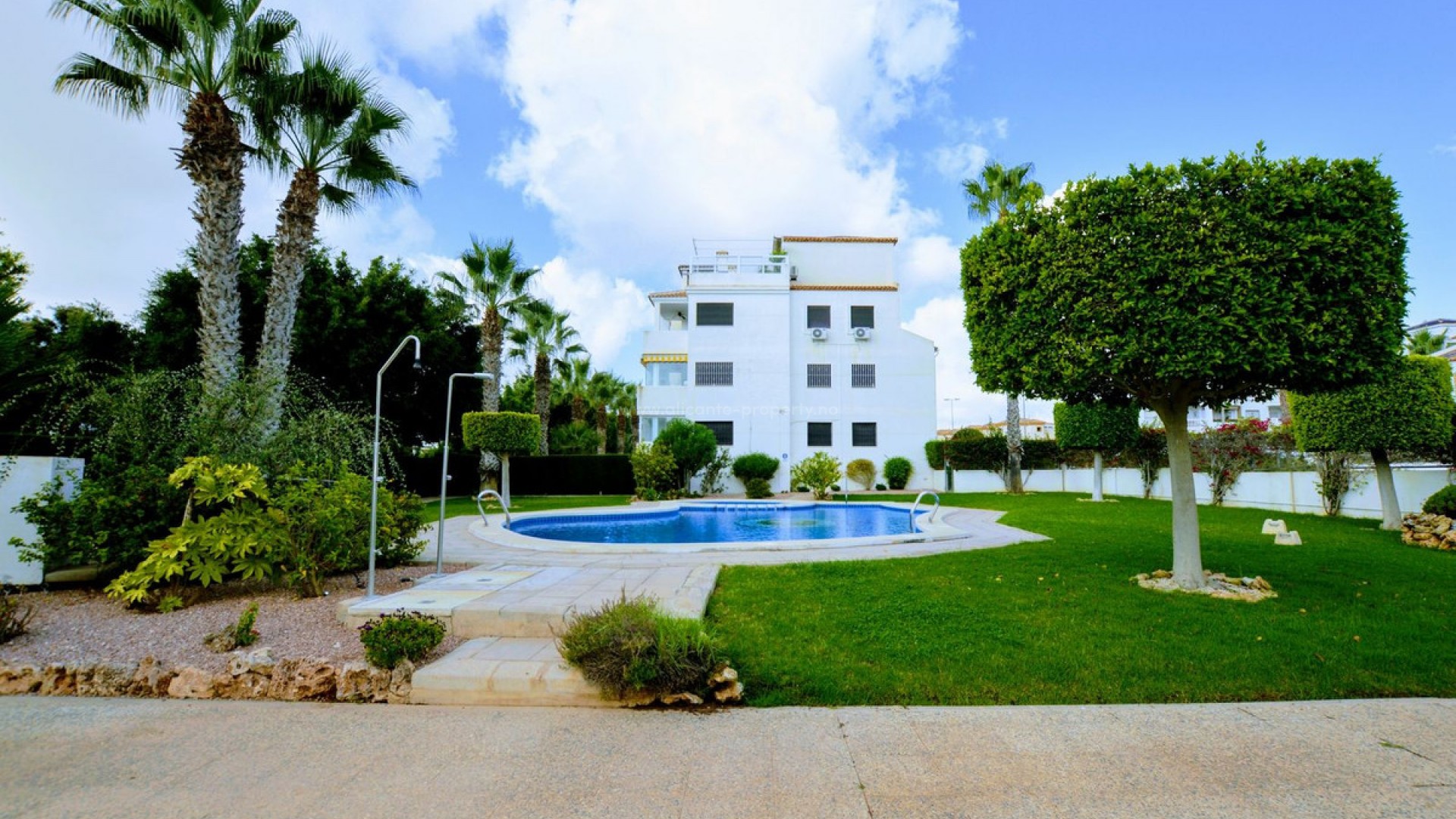 Apartment / flat in Villamartín