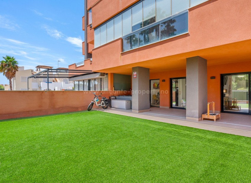 Apartment / flat in Villamartín